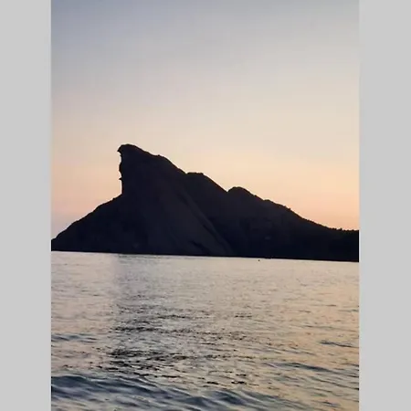 Charmant Appart à 5mn Des Plages ! Appartamento *